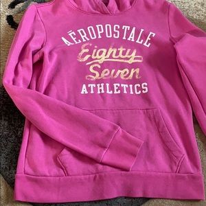 Pink Aeropostale hoodie. Size M. Great condition.